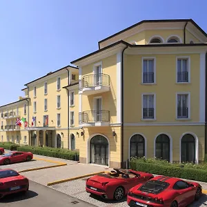 **** Otel Palace İtalya